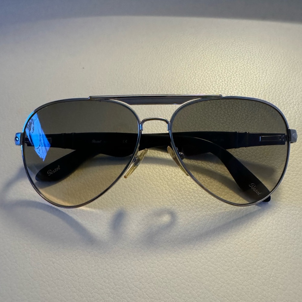 Persol 2365-S Sunglasses Aviator Silver/Black, Gray Gradient - Like New